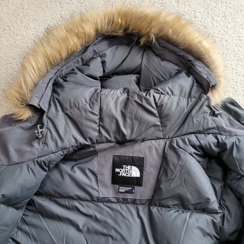 Like New The North Face Women’s 550 Down Arctic Parka Waterproof Jacket Gray S - Picture 9 of 15